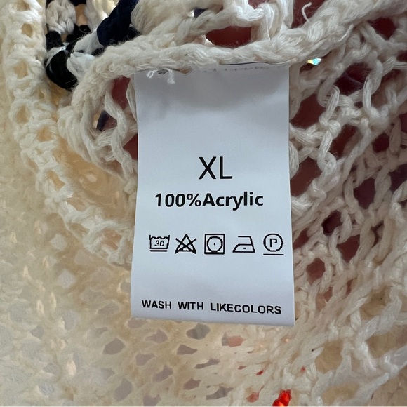 Crochet Cardigan with Floral Granny Squares - Picture 8 of 8